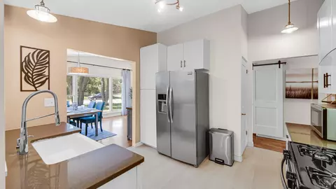 Kitchen - 717 N Randolph St, Gary, IN 46403 photo 3 of 4