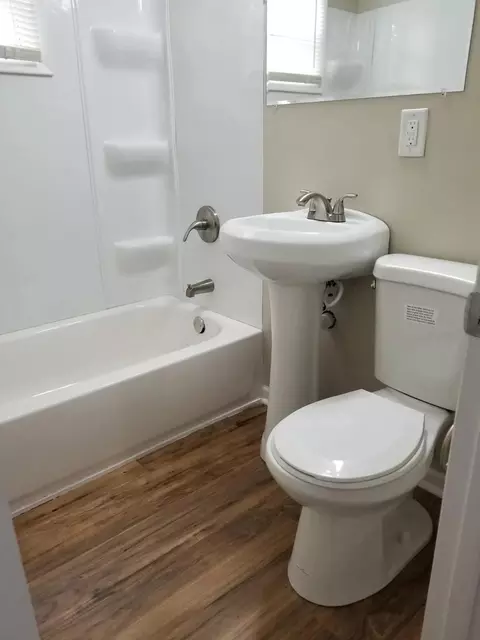2256 Central Dr, Gary, IN 46407 photo 5