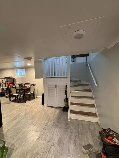 564 Carolina St, Gary, IN 46402 photo 13