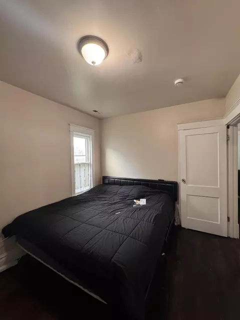 564 Carolina St, Gary, IN 46402 photo 24
