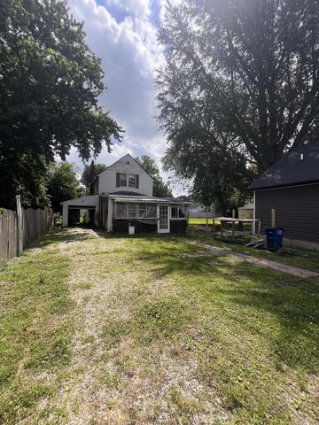 223 Park St, La Porte, IN 46350