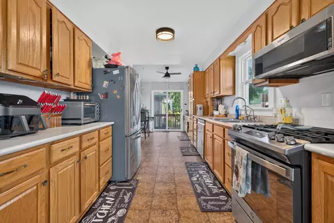 202 E 2nd St, Wanatah, IN 46390 photo 8