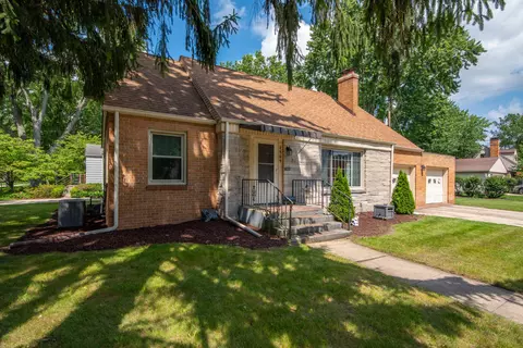 2509 Oak St, Michigan City, IN 46360