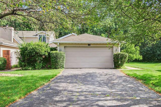 438 Deerpath Dr, Schererville, IN 46375