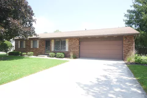 930 W Swartzell Dr, Rensselaer, IN 47978
