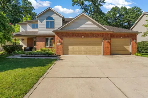 5371 72nd Ave, Schererville, IN 46375
