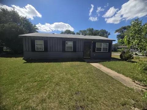 2040 Lane St, Gary, IN 46404 photo 2