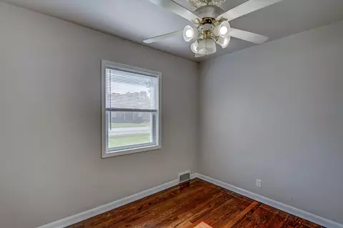1409 Roosevelt St, Gary, IN 46404 photo 23