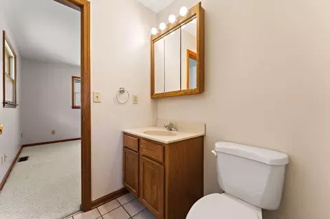 Bath - 9082 Estates Dr, De Motte, IN 46310 photo 1 of 2