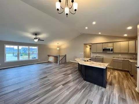5089 Stephen Ln, Lowell, IN 46356 photo 5