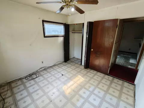 5533 E 13th Pl, Gary, IN 46403 photo 17