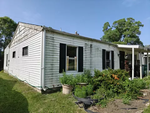 5533 E 13th Pl, Gary, IN 46403 photo 2