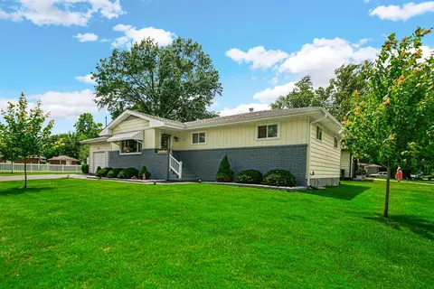 1001 W 39th Ave, Hobart, IN 46342
