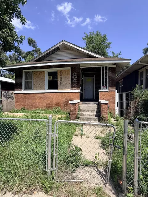 841 Georgia St, Gary, IN 46402 photo 3