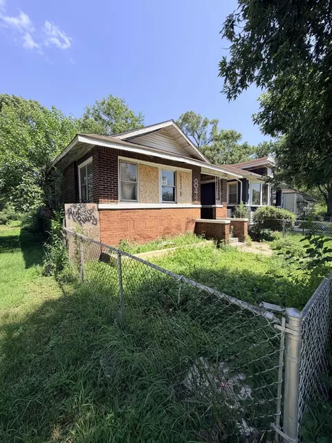 841 Georgia St, Gary, IN 46402 photo 2