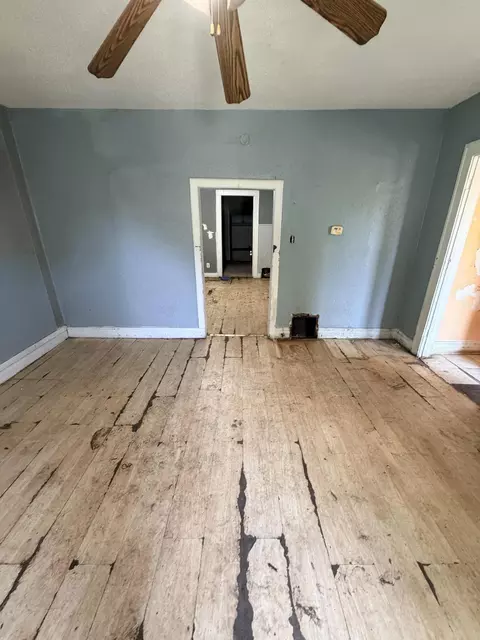 841 Georgia St, Gary, IN 46402 photo 6
