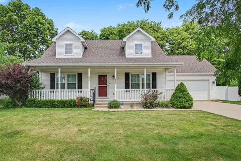 505 Julie Dr, Westville, IN 46391