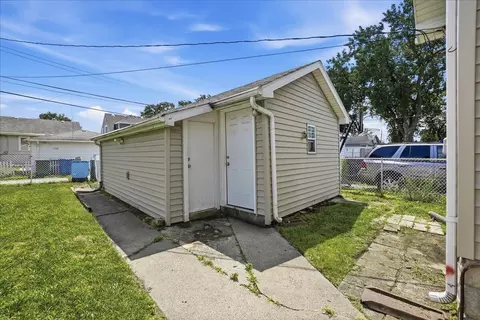 Exterior - 7327 Monroe Ave, Hammond, IN 46324 photo 7 of 8