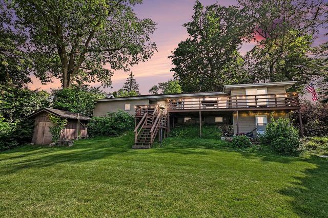 669 Waverly Rd, La Porte, IN 46350