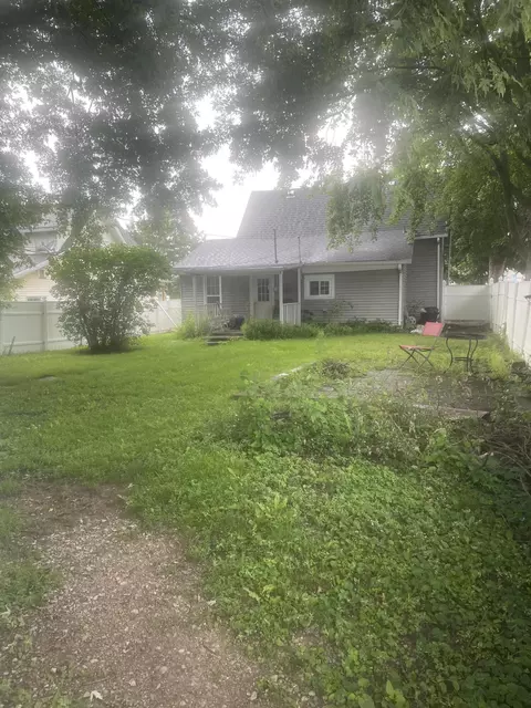 1009 E Market St, Crawfordsville, IN 47933