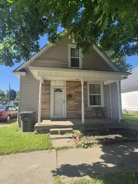 521 W 21st St, Connersville, IN 47331
