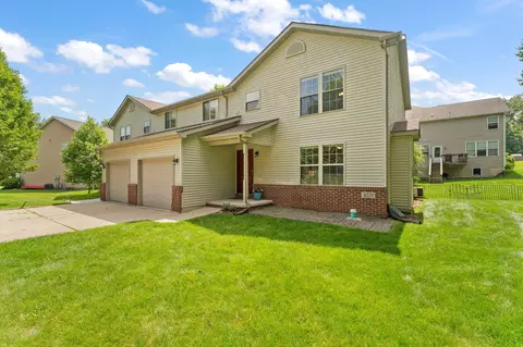 3021 Blue Grouse St, Valparaiso, IN 46383