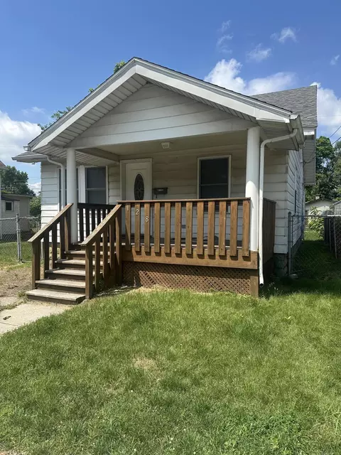 128 Grace St, Michigan City, IN 46360