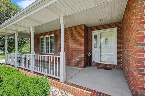 910 Doe Path Ln, Crown Point, IN 46307 photo 4