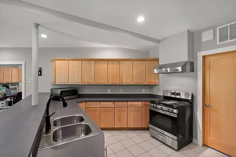 Kitchen - 7035 E 83rd Ave, Crown Point, IN 46307 photo 6 of 7