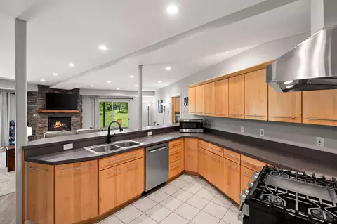 Kitchen - 7035 E 83rd Ave, Crown Point, IN 46307 photo 7 of 7