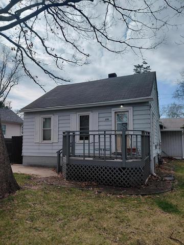 2770 Oakwood St, Portage, IN 46368
