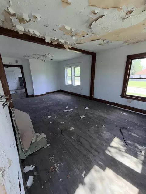 3685 Massachusetts St, Gary, IN 46409 photo 9