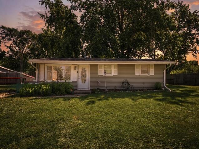 207 Lawndale Ave, La Porte, IN 46350