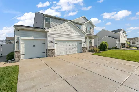 Exterior - 8289 W 171st Pl, Lowell, IN 46356 photo 2 of 7