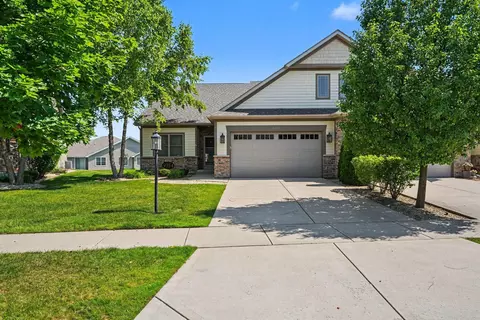 Exterior - 9354 W 107th Pl, Saint John, IN 46373 photo 2 of 3