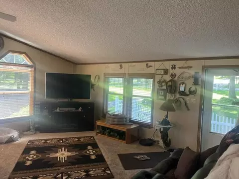 130 W 890, Wheatfield, IN 46392 photo 4
