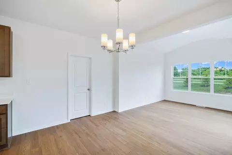 Dining - 11015 Delta Dr, Dyer, IN 46311 photo 1 of 1
