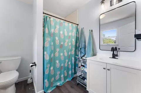 Bath - 10370 N 477, De Motte, IN 46310 photo 1 of 2