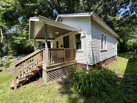 Exterior - 4229 Vermont St, Gary, IN 46409 photo 2 of 2