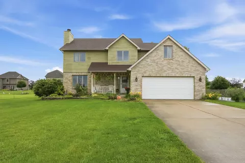11081 Miami St, Crown Point, IN 46307