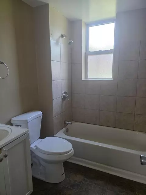 Bath - 3725 Monroe St, Gary, IN 46408 photo 1 of 1
