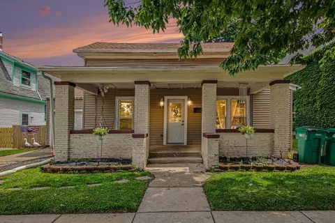 306 Jefferson Ave, La Porte, IN 46350