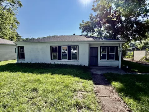 5775 Connecticut St, Merrillville, IN 46410