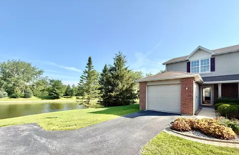 871 Flagstone Dr, Dyer, IN 46311 photo 1