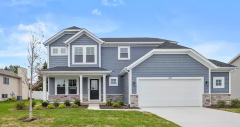 6882 Foxwood Dr, Schererville, IN 46375