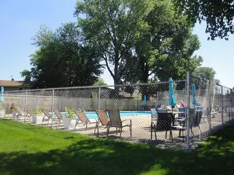 Exterior - 8805 Janeway Ct #K8, Munster, IN 46321 photo 5 of 5