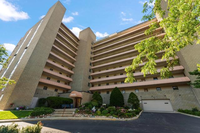 100 Lake Shore Dr #701, Michigan City, IN 46360