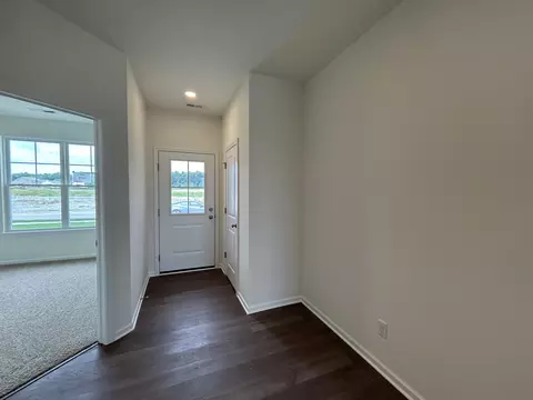 3961 Reflection Pl, Valparaiso, IN 46385 photo 2