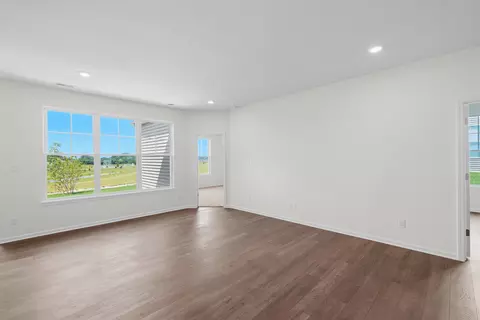 Living - 3961 Reflection Pl, Valparaiso, IN 46385 photo 3 of 3