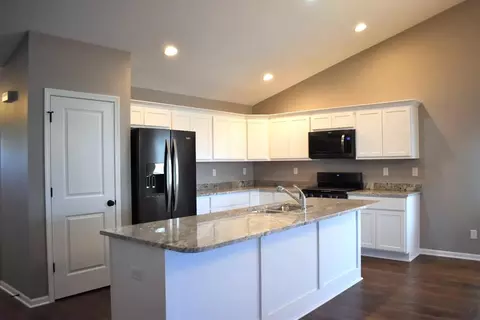 5056 Stephen Ln, Lowell, IN 46356 photo 8